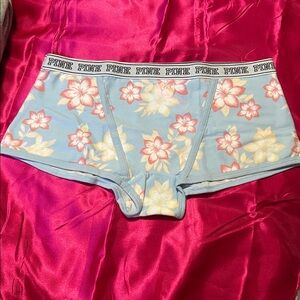 New 🩵 PINK Victoria's Secret Baby blue w Floral pattern Low- rise Boy-short SzL